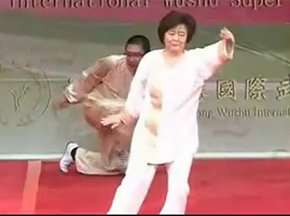 "隔空打人"的太极神功