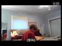 (慘絕人寰) 父母假裝吃光子女的萬聖節糖果 (中文字幕)