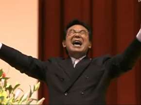 (爆笑)120108 日本成人式で市長が熱唱 AKB48飛翔入手