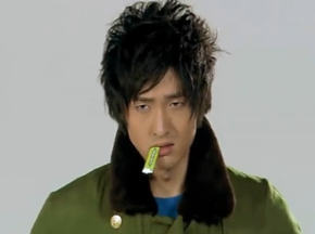 城管大哥也萌你一脸血