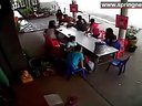 看你丫还装不?吓死你