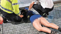 一女子深夜遭抢被扎三刀