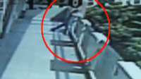 监拍10岁男生跳楼瞬间