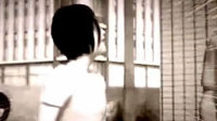 游览车司机引诱少女车震12次