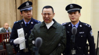 刘汉与前妻法庭相见痛哭