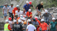 四川山体塌方伤员正接受救治