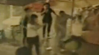 男子酒后挑逗3少女引冲突