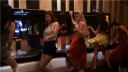 笑喷!KTV要这么玩才够嗨