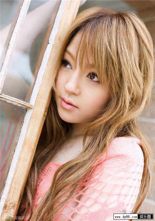 小林麻里