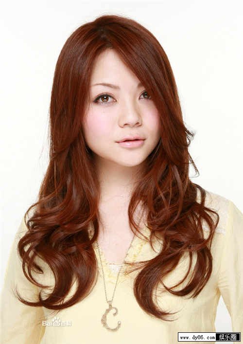 真锅里美