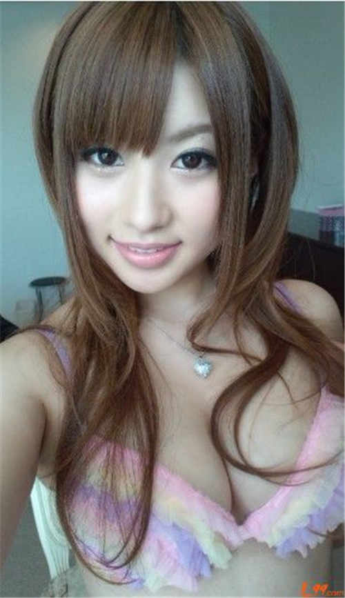 Ʒ