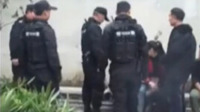 网曝杭州"特警"围殴一男子