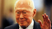 网传李光耀去世为假消息