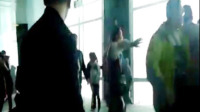 大陆游客被曝台北抢厕所打架