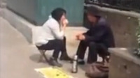 街头俩算命"大仙"互揭老底
