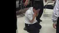 孤儿院500雇假孤儿募捐