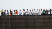 浙江28名男女集体跳楼讨薪