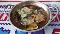 高校食堂惊现冰镇麻辣烫