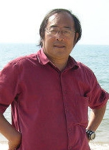 춫