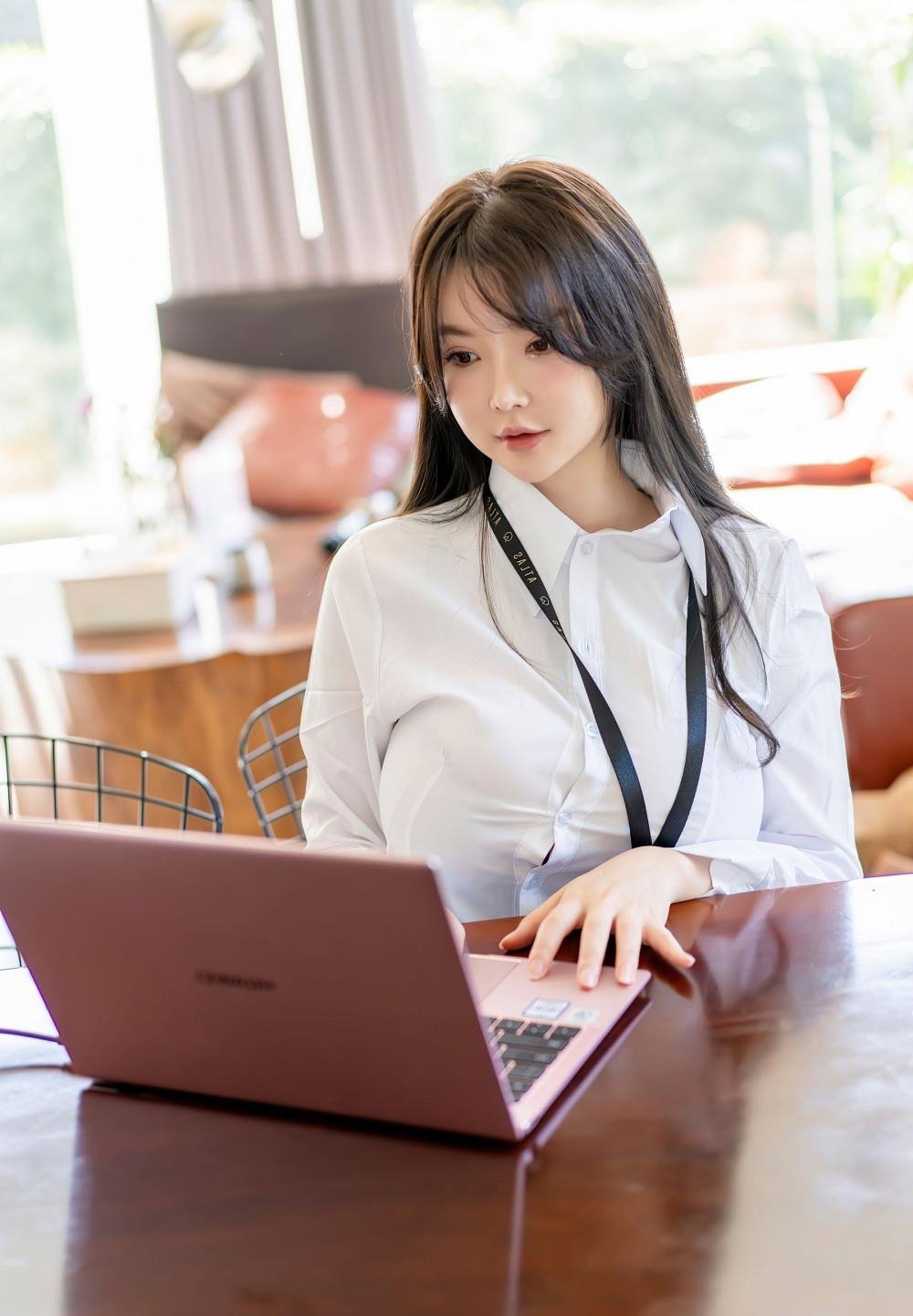 ���ŮͼͼƬ���ڰ�ͼƬѸ������