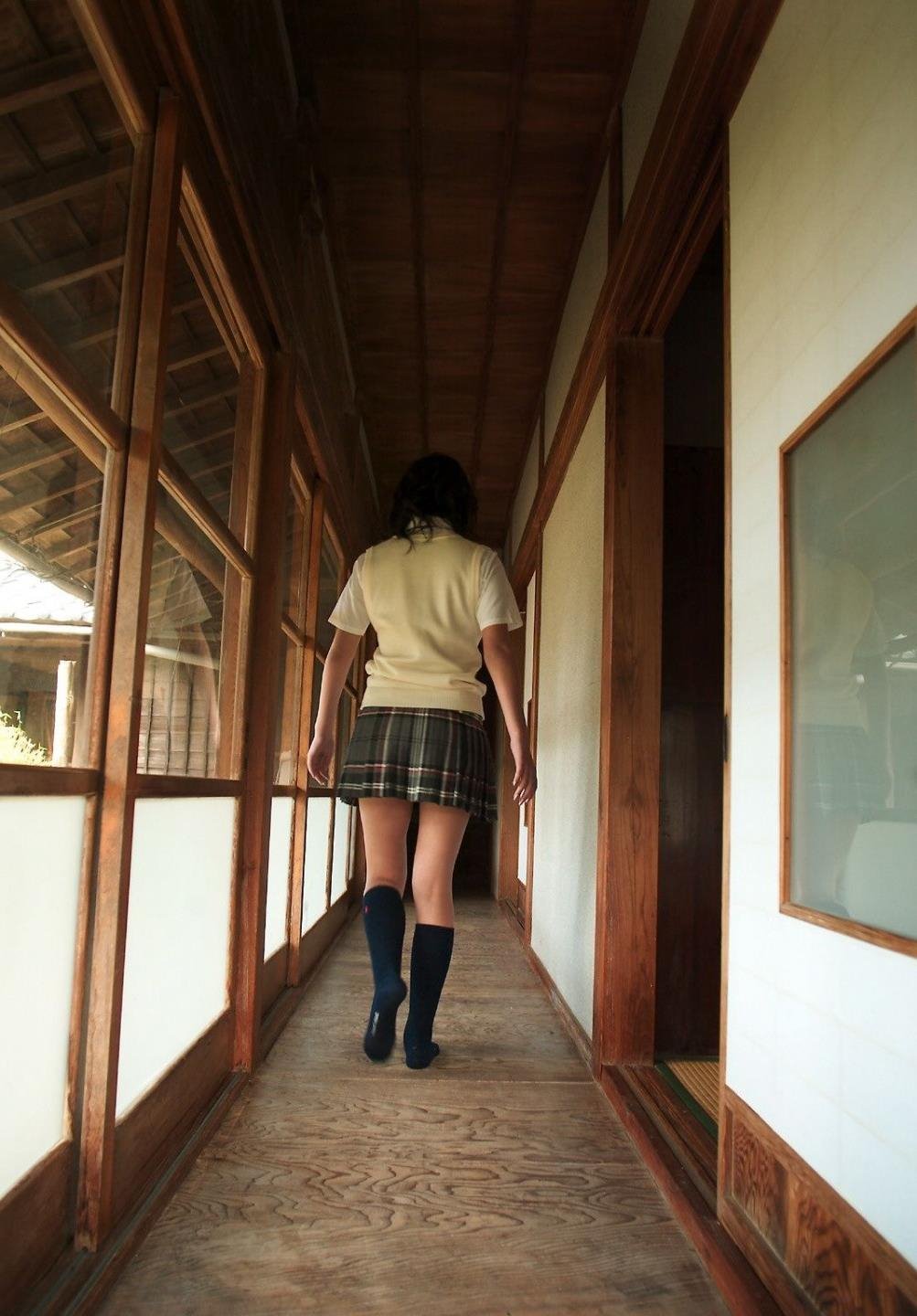 ��Ů�߳���ˬ�ֻ������ڵ�Ѹ������