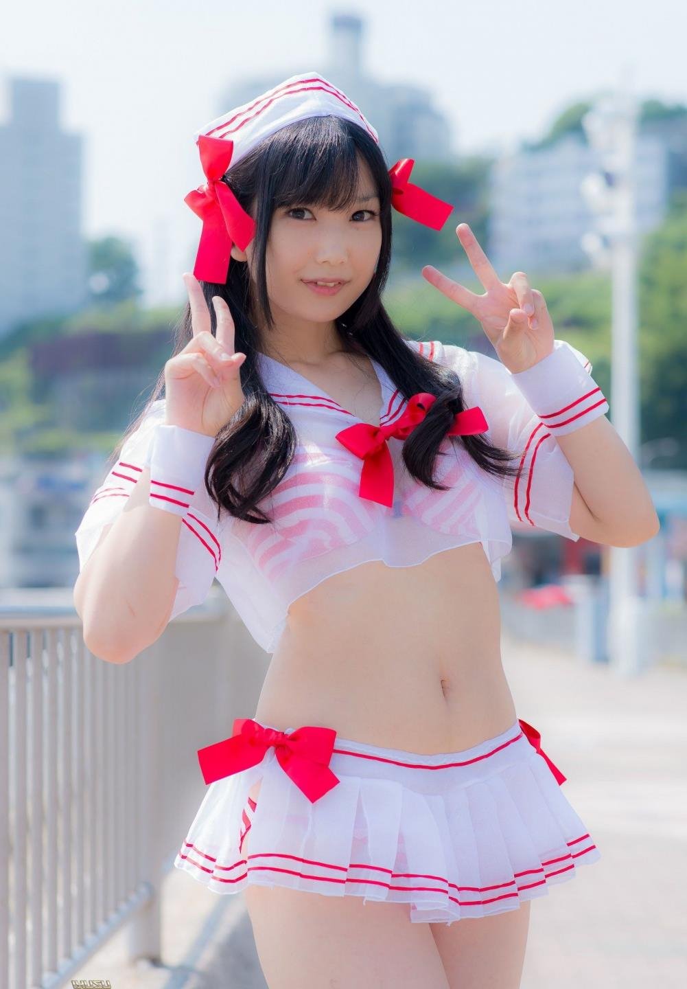 ����Ů��ˮ���18ëƬ18��Ʒ����(1)