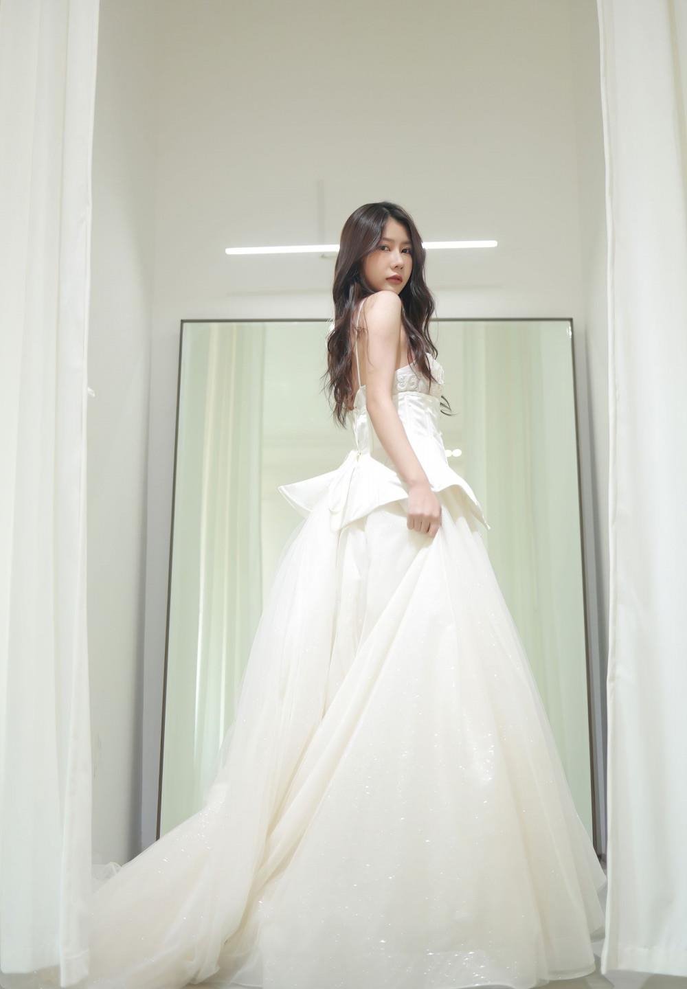 ����������Ѹ������