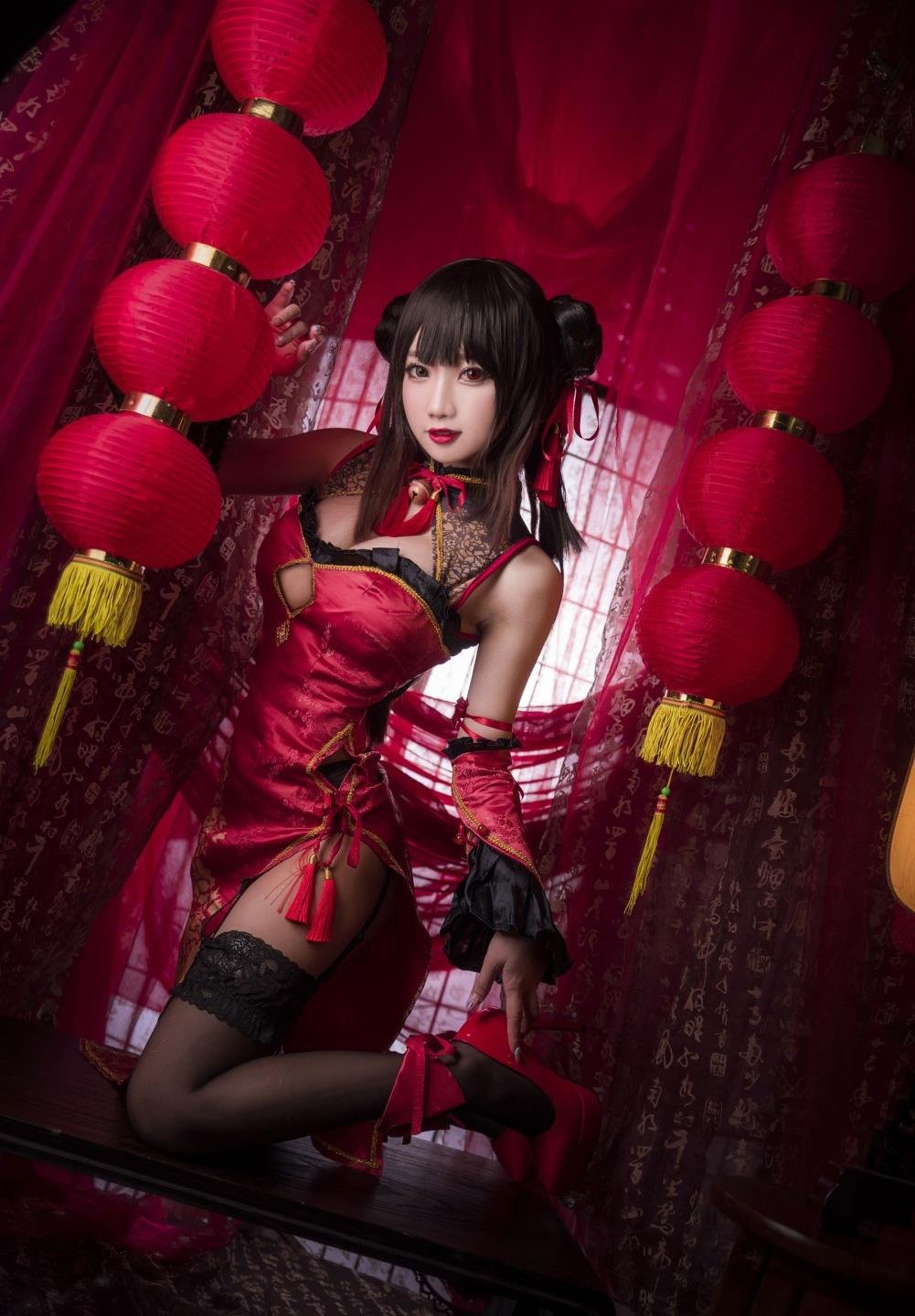 ��Ů��ѹۿ���ƵѸ������