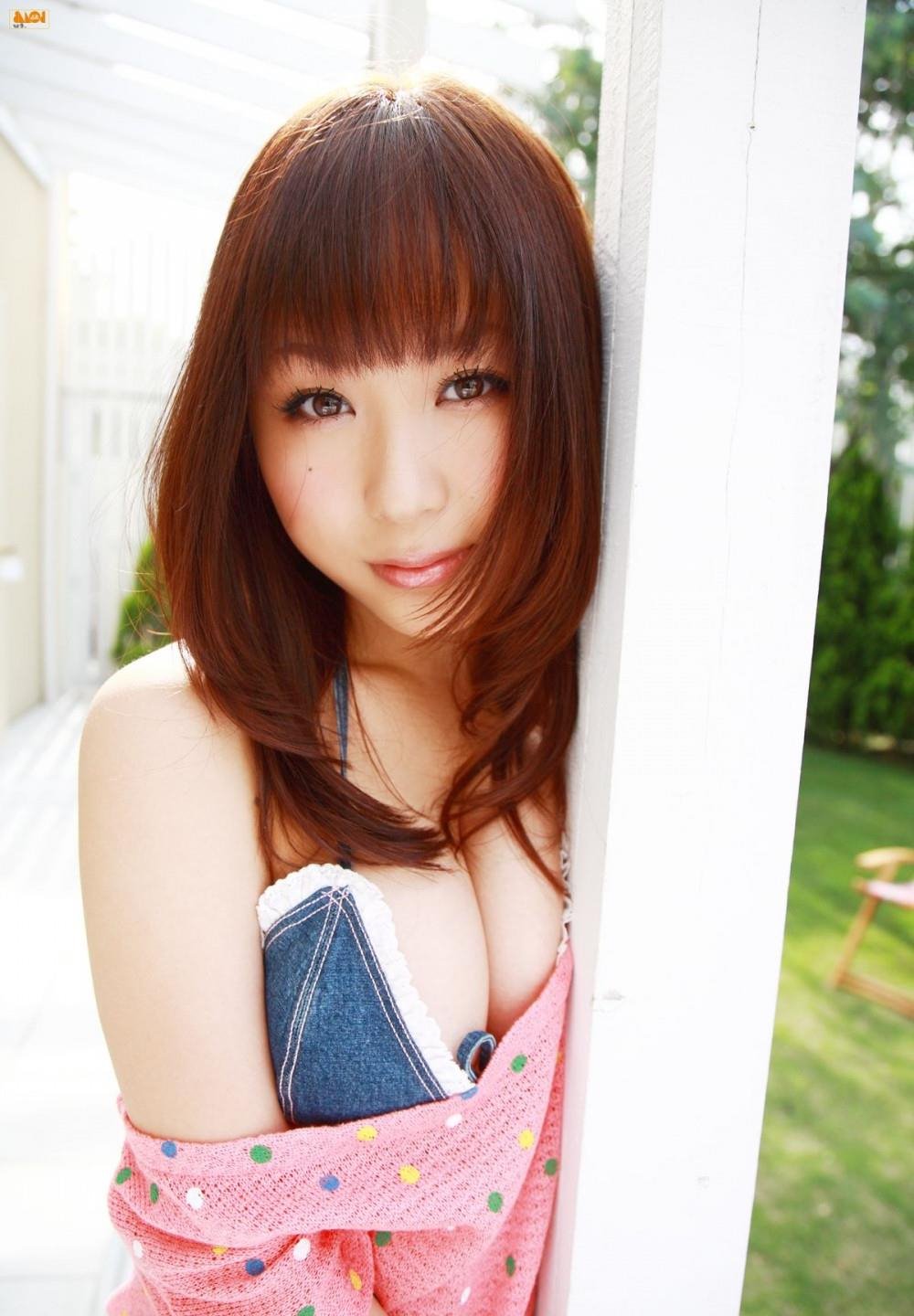 吃赵露思的乳液