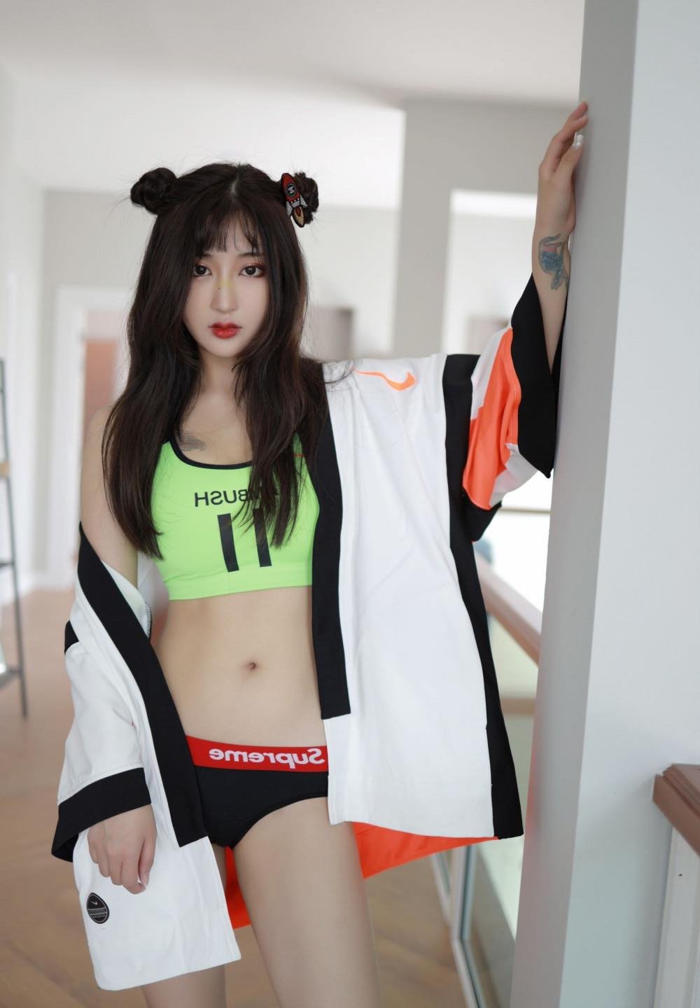 ͯ��ײ����֮��ѩŮ��Ѹ������