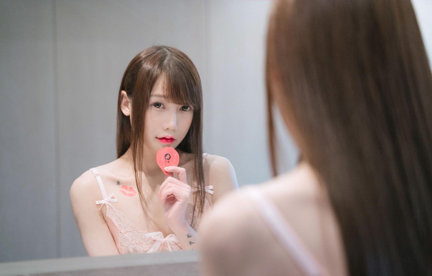 ��ʪ��x��Ƭ���Ѹ������