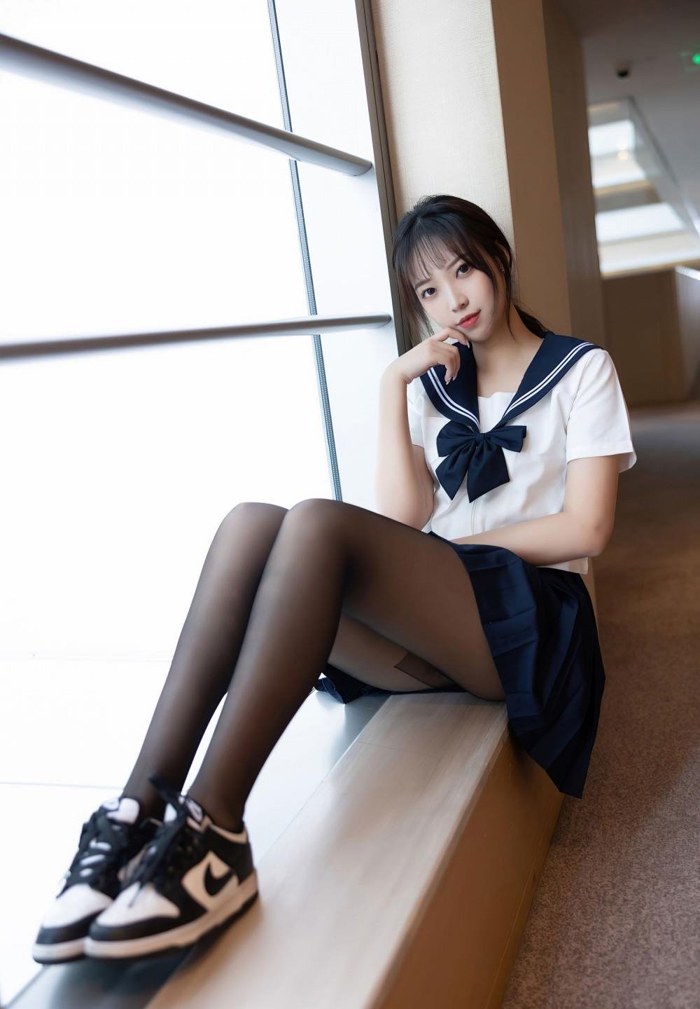 �޾�Ʒ����߳���ˮAƬ����(1)