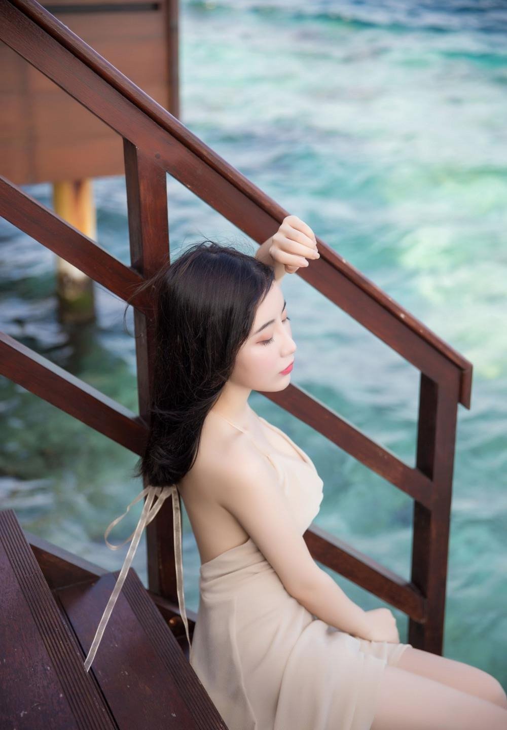 �����ܲ÷�Ѹ������