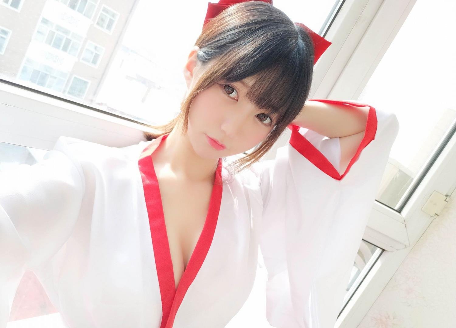 ���� ��Ҷ��Ѹ������