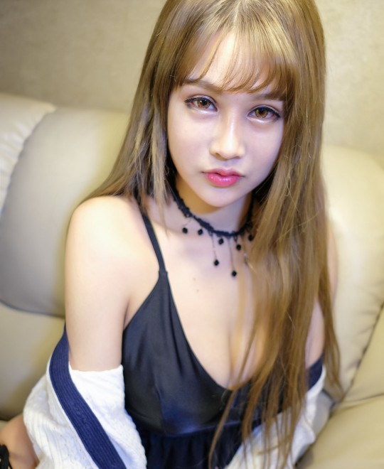 ����ŷ�޴�Ƭ�������Ѹ������